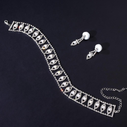 /tmp/v8_Lr0IIr_5f25.Колье 5