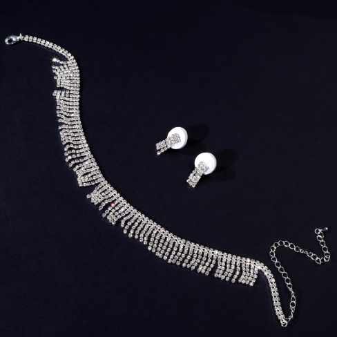 /tmp/v8_Lr0IIr_5f23.Колье 3