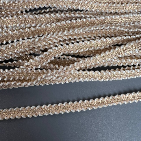 photo_6062086707990957426_y